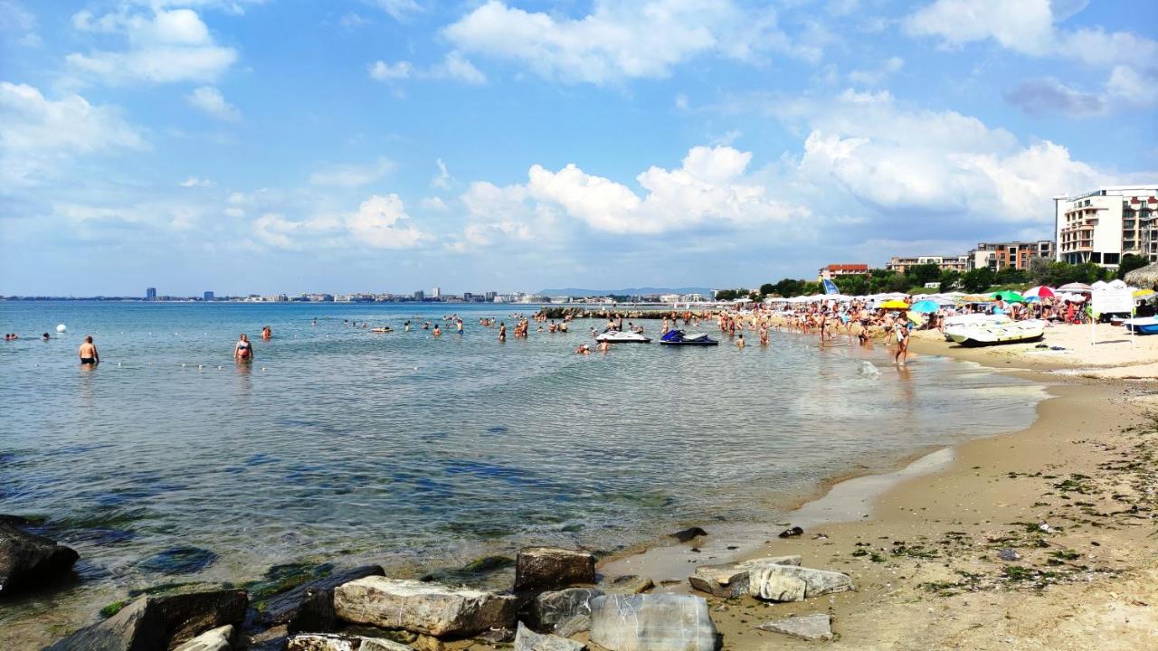 Horizon Katrina Apartments - Sea Line & Beach Access Sveti Vlas Bagian luar foto
